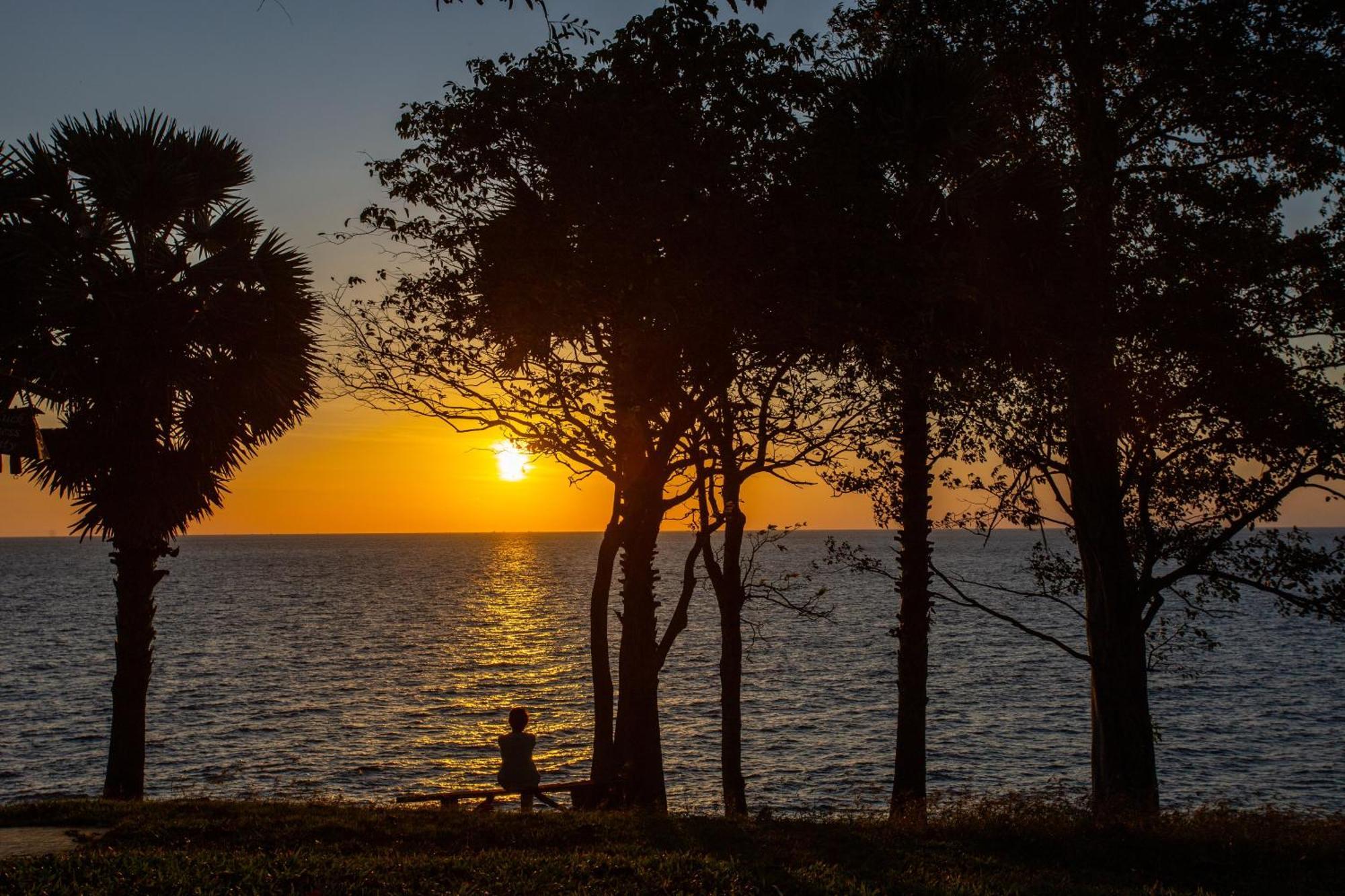 Ban Raya Resort And Spa Ko Racha Yai Esterno foto