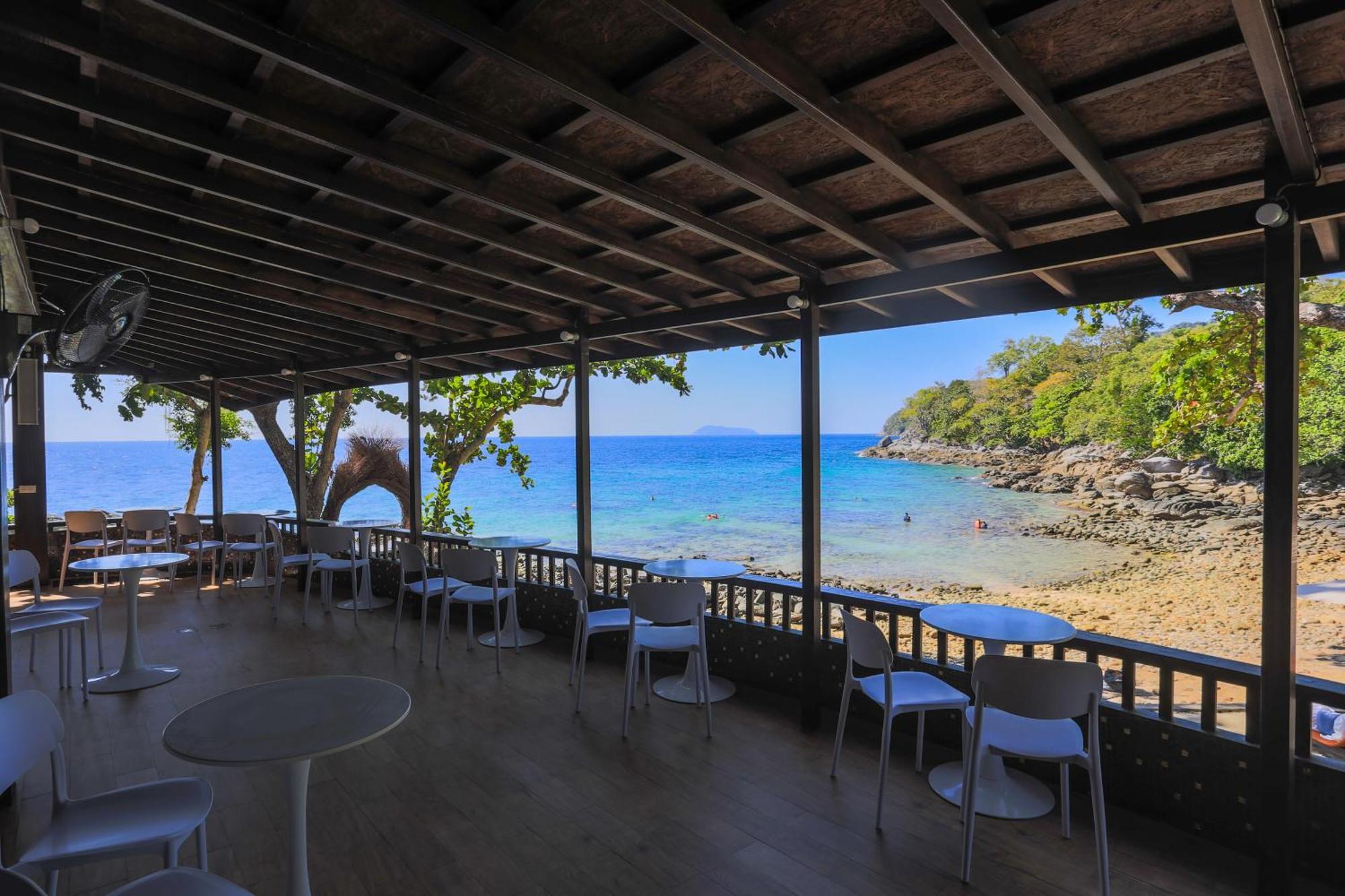 Ban Raya Resort And Spa Ko Racha Yai Esterno foto