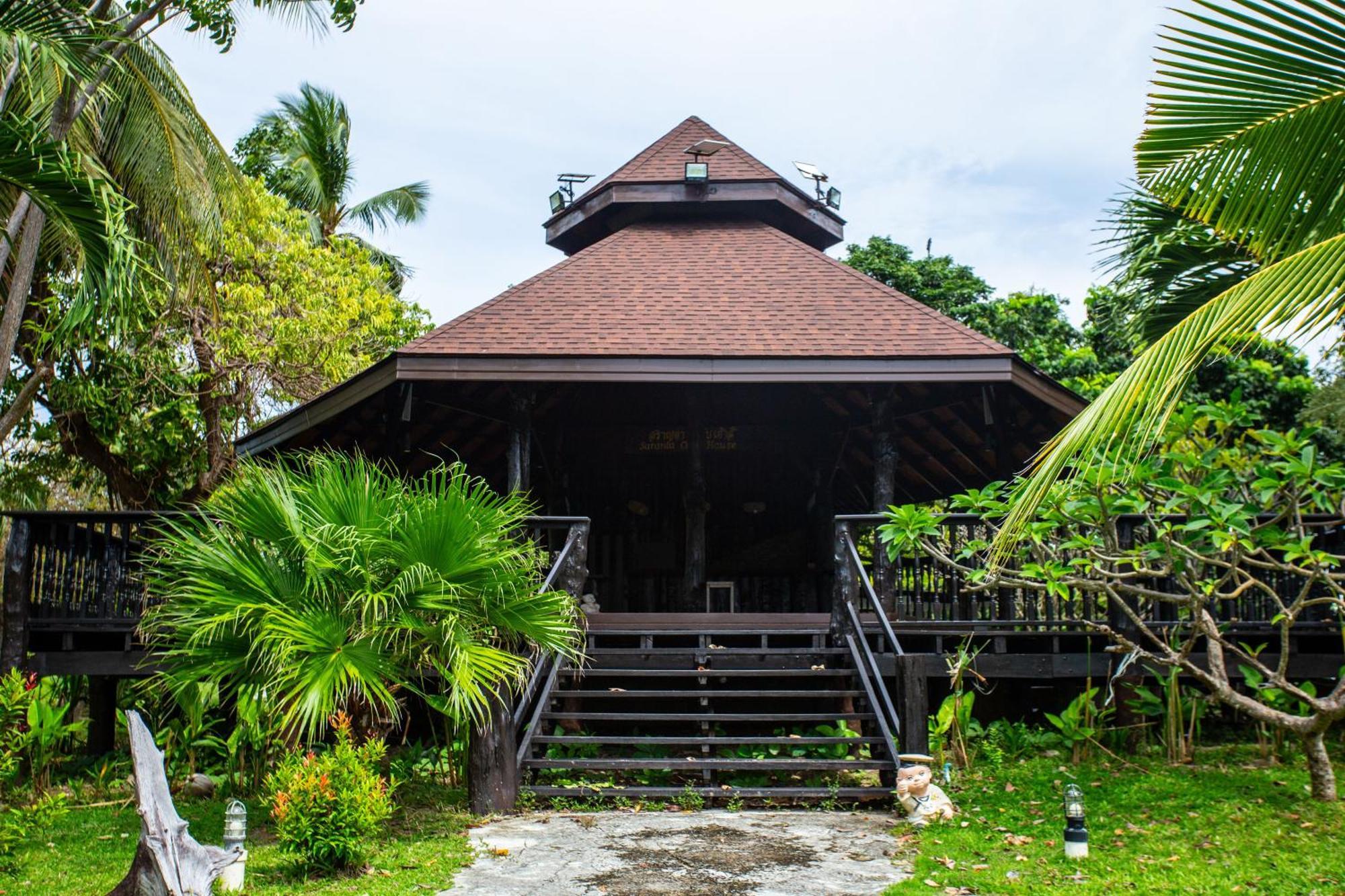 Ban Raya Resort And Spa Ko Racha Yai Esterno foto