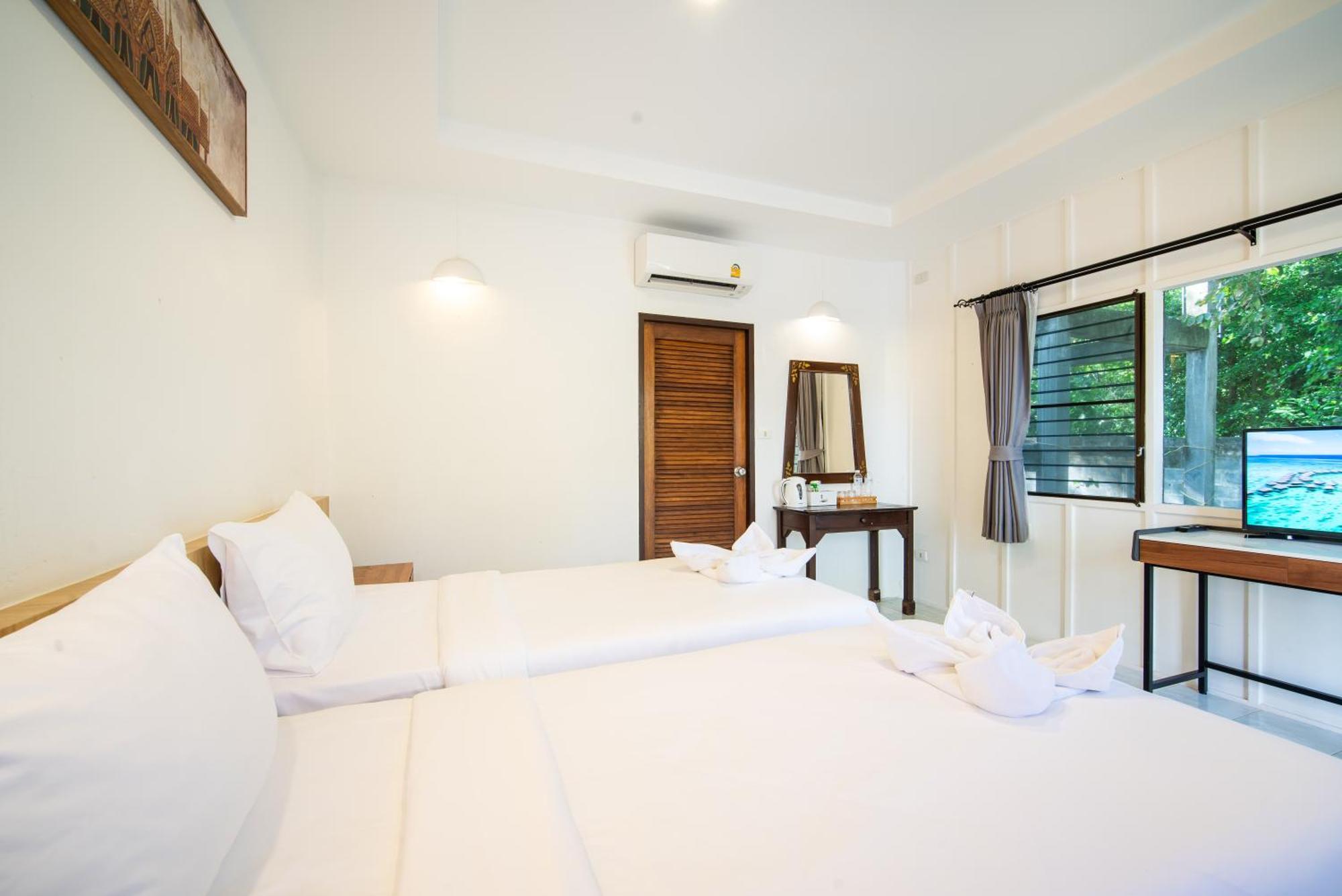 Ban Raya Resort And Spa Ko Racha Yai Esterno foto
